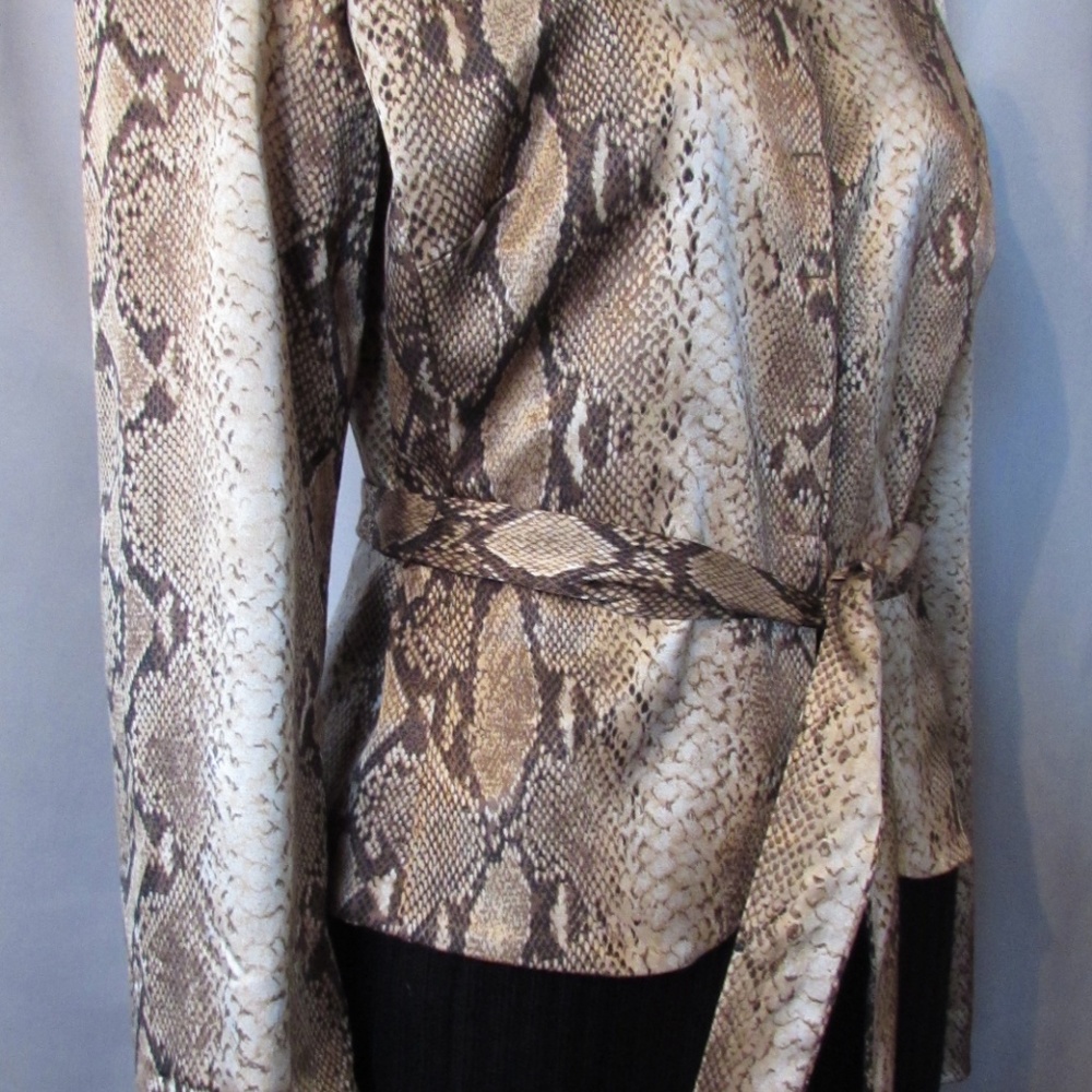 Cache' Jacket Reptilian Pattern Size Medium - image 4
